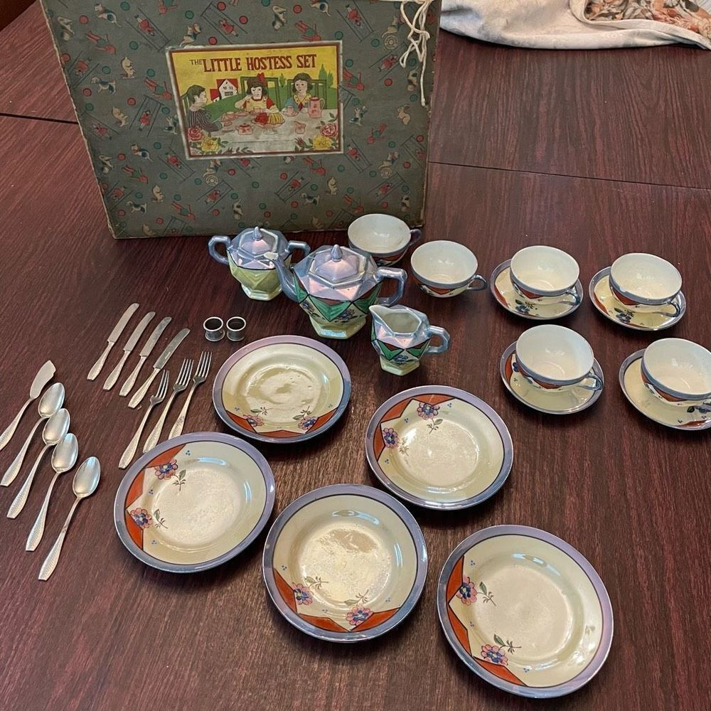 1930s Antique Little Hostess Tea set from Japan